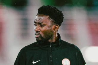 See the Heartwarming Moment Wilfred Ndidi Shielded His Mascot Before the Super Eagles’ 4-0 Win