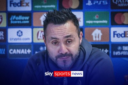 Roberto De Zerbi plays down links with Manchester Utd job