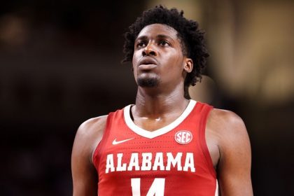 Former Bama standout sues NCAA over eligibility