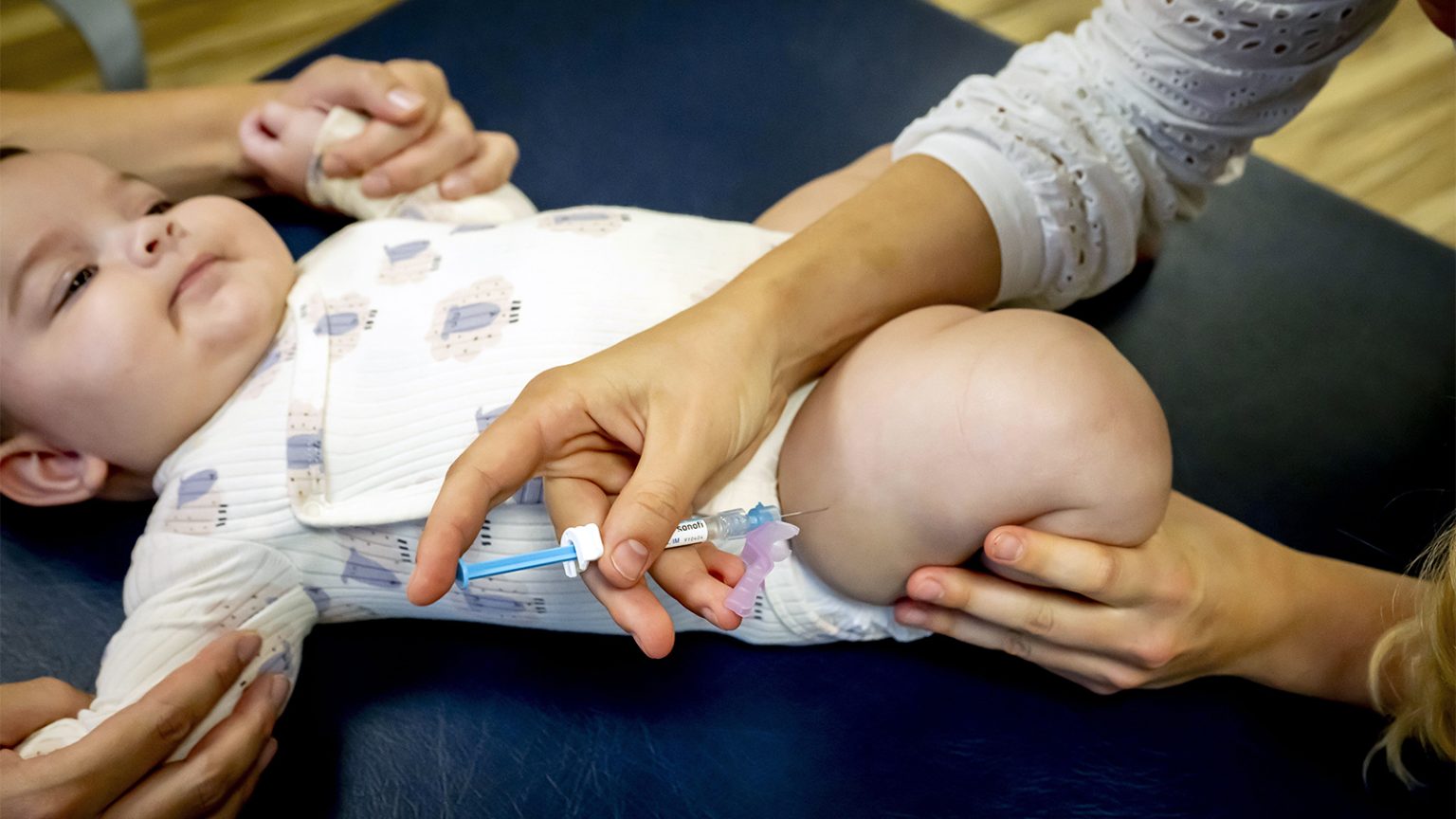 CDC’s Reversal on Flu Shots for Kids Could Amplify Outbreaks