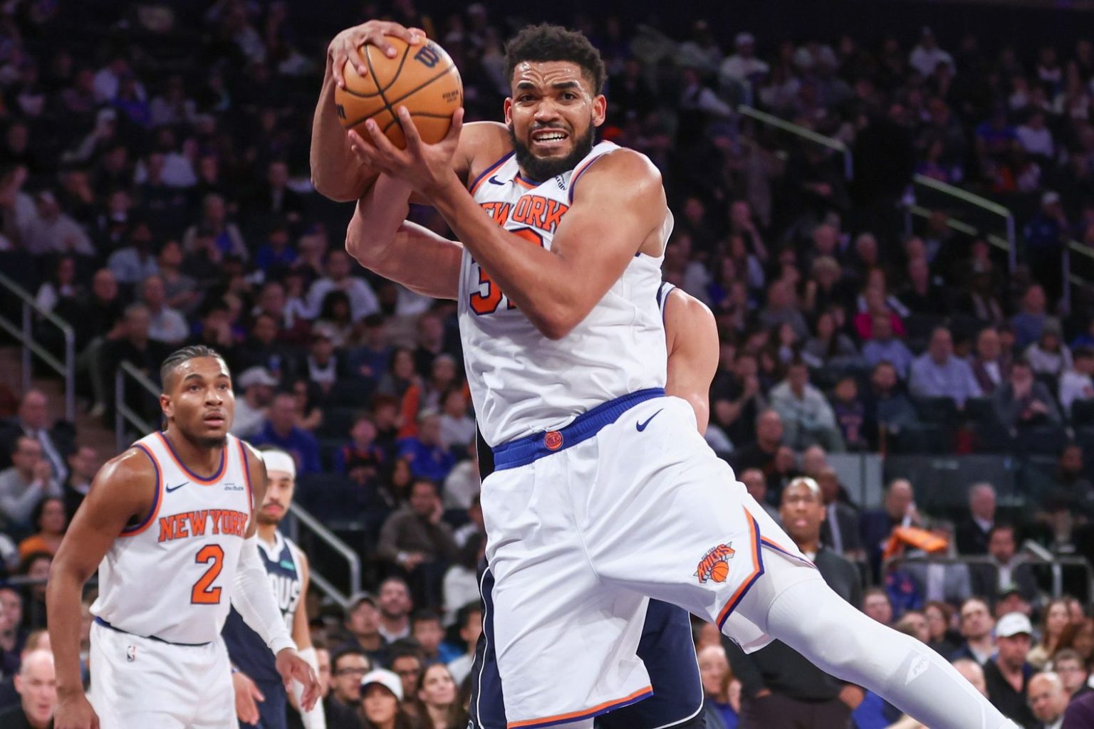 Karl-Anthony Towns Trade Rumors: Insider Reveals Knicks’ Stance on Trading $220,441,984 Star