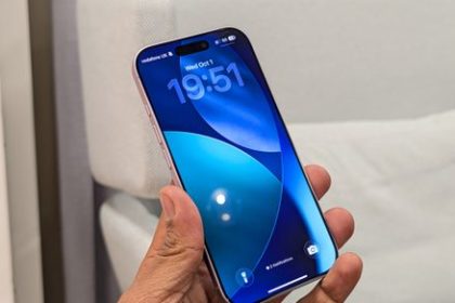 iPhone 18 Pro might not feature a punch-hole display after all