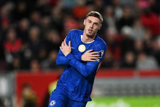 Cole Palmer will hand in transfer request to Chelsea says club legend and former international star