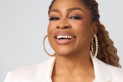 Great I Am Lyrics by Sinach & Iziegbe Idiaru