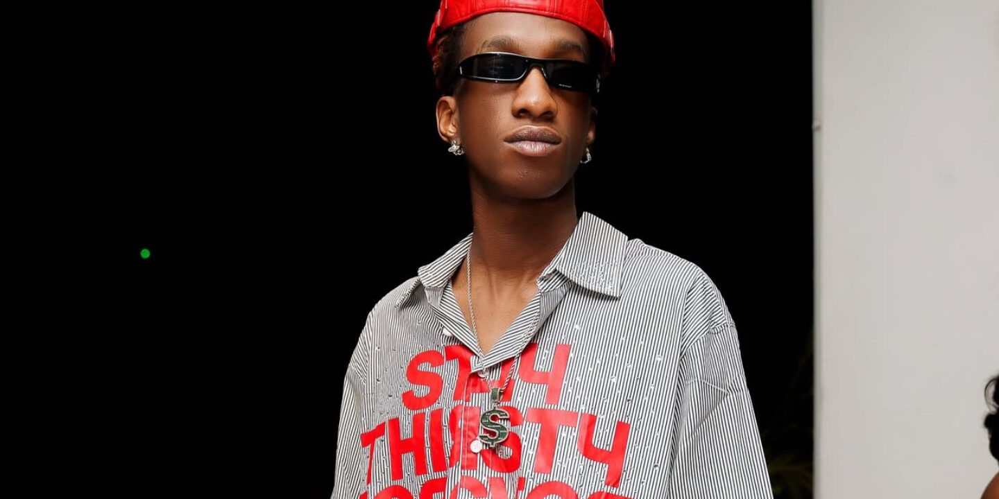 Guapanese Lyrics by Mavo