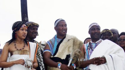 AbaThembu king ‘boots out’ Mandla Mandela as chief of Mvezo