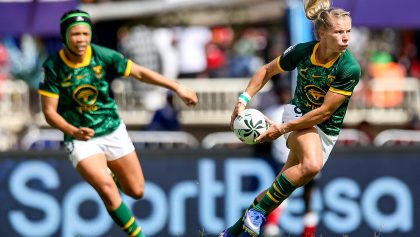 RADIANT ROOS: Skipper Nadine Roos powers SA’s Sevens surge