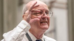 In case you missed it: O’Sullivan abruptly leaves parliament | Two SA men dead in Ukraine-Russia war | Wits prof in hot water