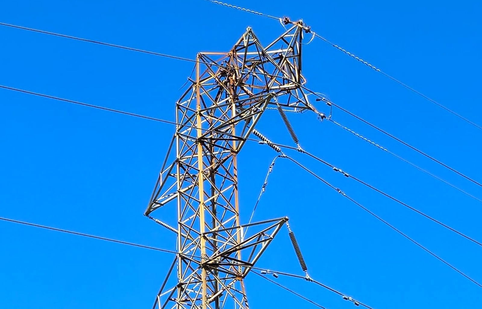 AGEING INFRASTRUCTURE: Weeks in the dark: Nelson Mandela Bay’s power network fails its people — again