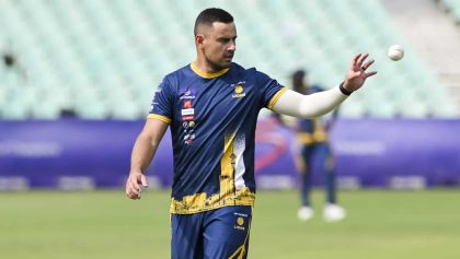 Lions launch investigation after Beyers Swanepoel ditches team to catch flight