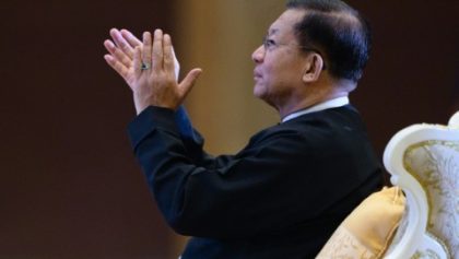 Myanmar lawmakers put junta chief on path to presidency