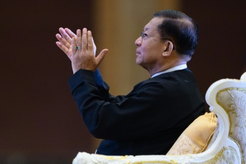 Myanmar lawmakers put junta chief on path to presidency