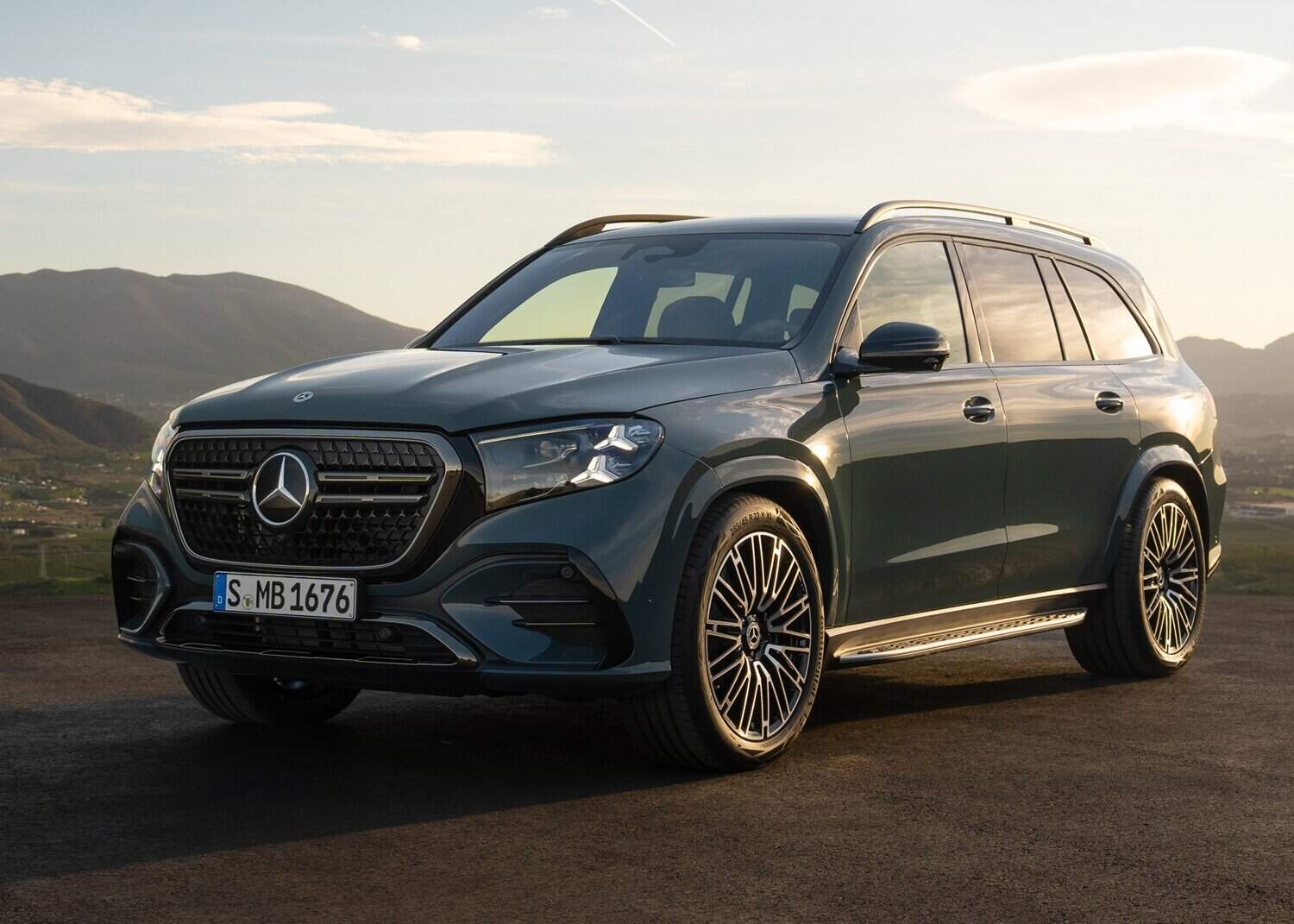 Mercedes-Benz GLS returns from second surgical office visit