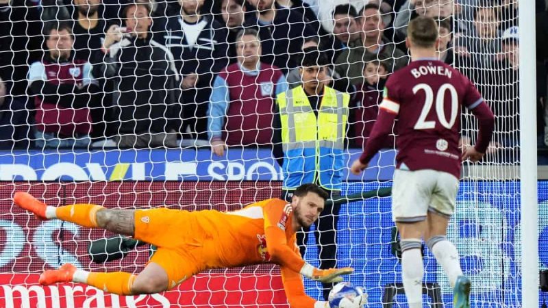 Leeds beat West Ham in shootout to reach FA Cup semis