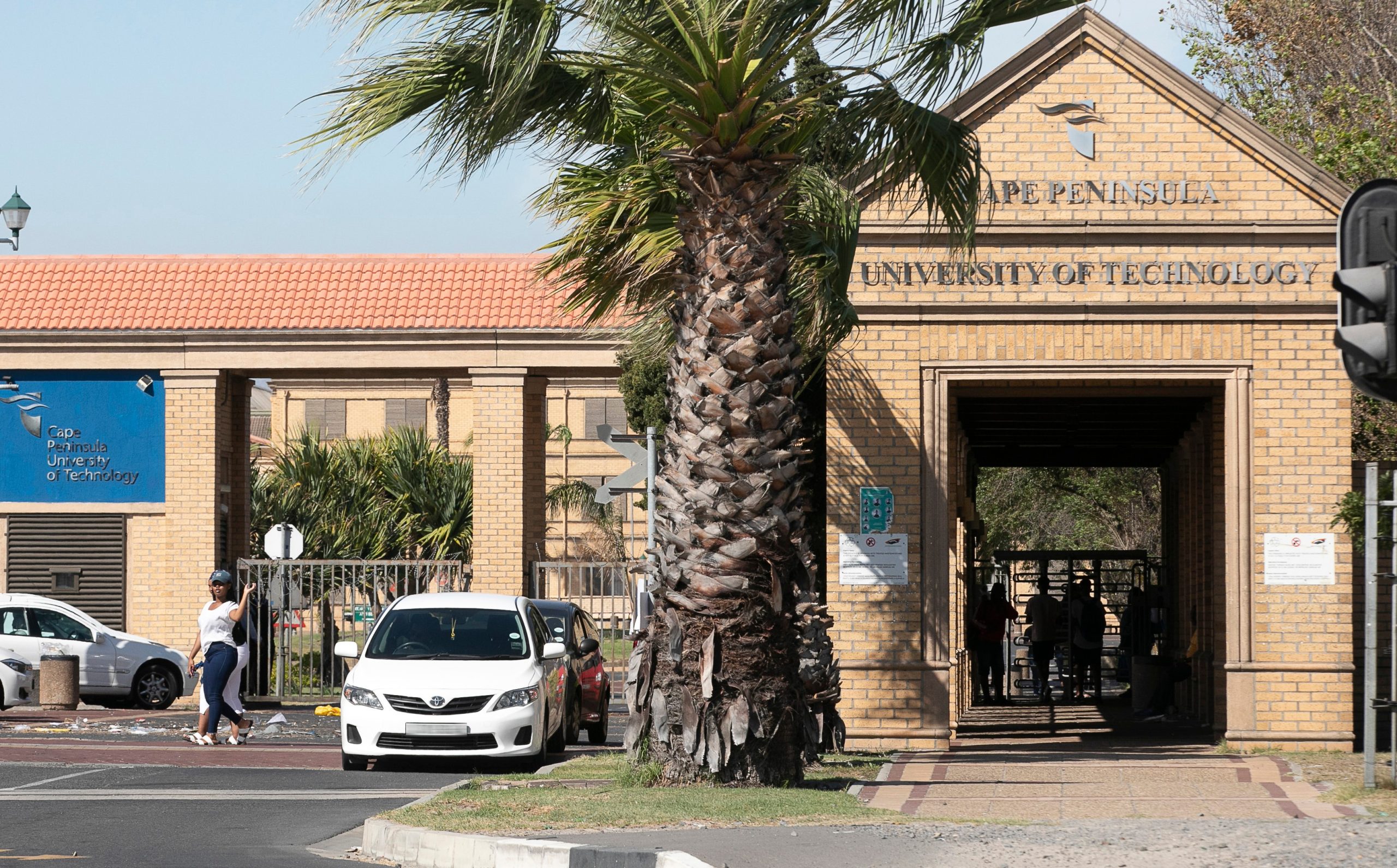 ACADEMIC STANDSTILL: Students face graduation delays and uncertain futures amid CPUT and dental council conflict