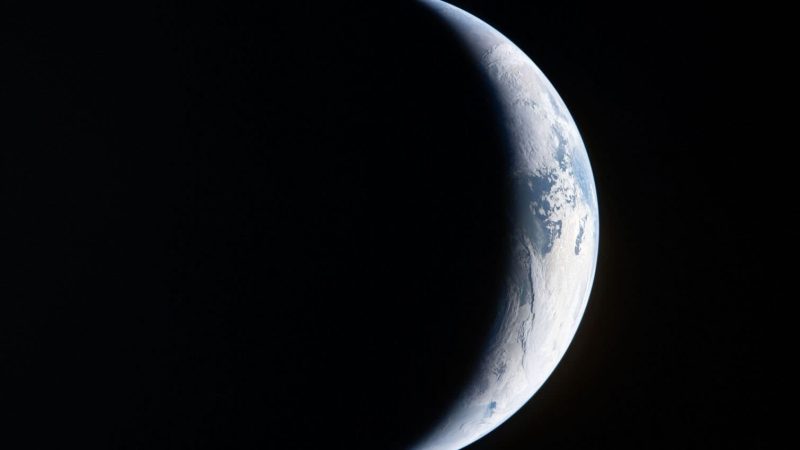 24 hours in pictures, 6 April 2026