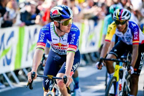 Pogacar vows to keep going until Seixas ‘destroys’ him