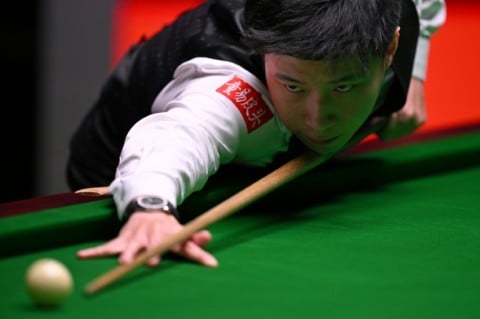 World snooker champion Zhao Xintong succumbs to ‘Crucible curse’
