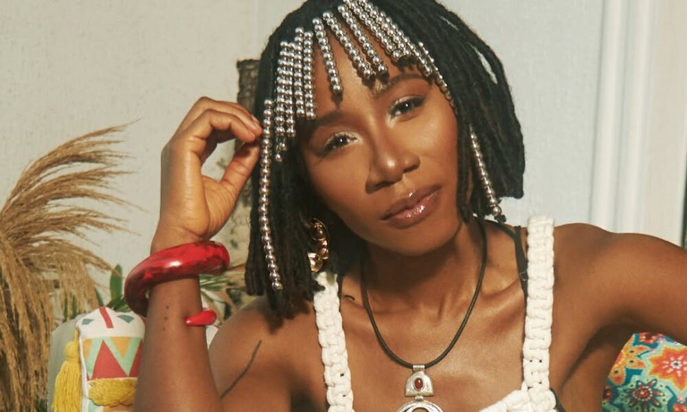 Asa’s White Macramé, Glowing Skin & Silver Fringe Just Took Over Our Timelines